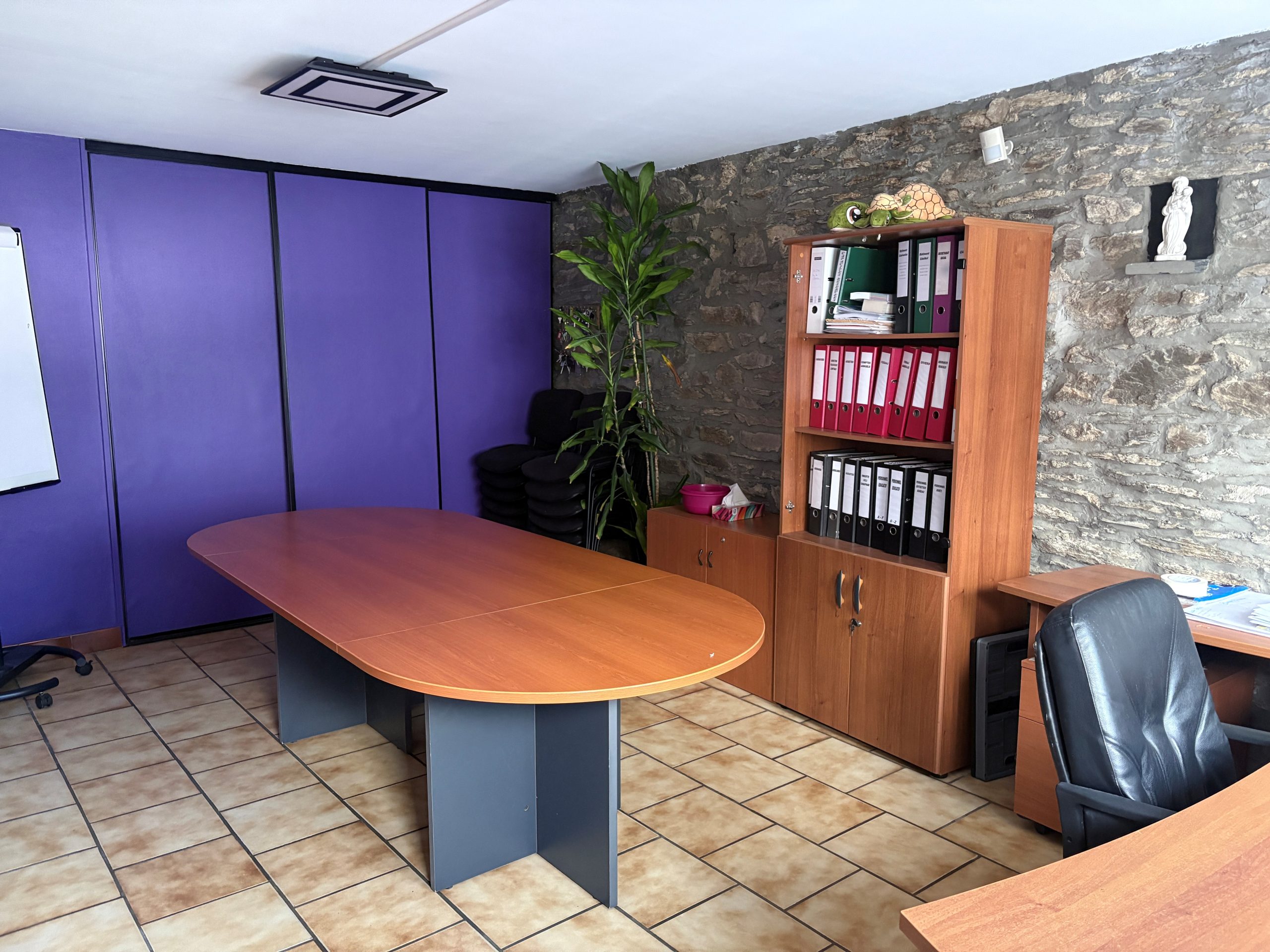 Bureau avec meuble de travail